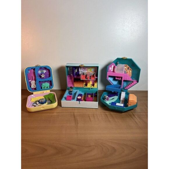 3 Polly Pocket Playsets Spa Gym Compact Stars - Picture 1 of 11